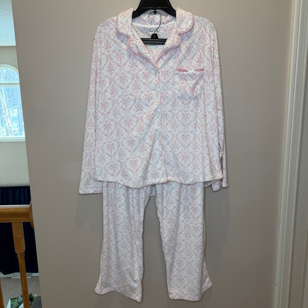 NWT Anne Klein Womens 2PC Pajama Set Ivory Pink Damask Fleece Button Up Large